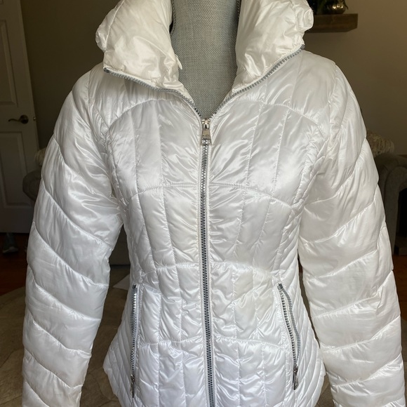 Karl Lagerfeld White Coat - Picture 9 of 10